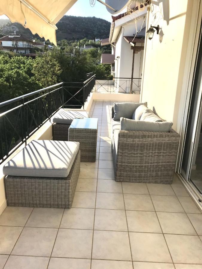 Beautiful Maisonette With A View To The Mountains And The Sea Agia Marina  Buitenkant foto