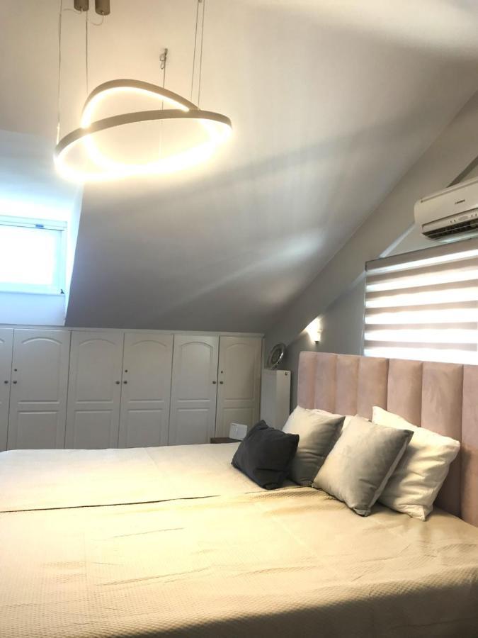 Beautiful Maisonette With A View To The Mountains And The Sea Agia Marina  Buitenkant foto