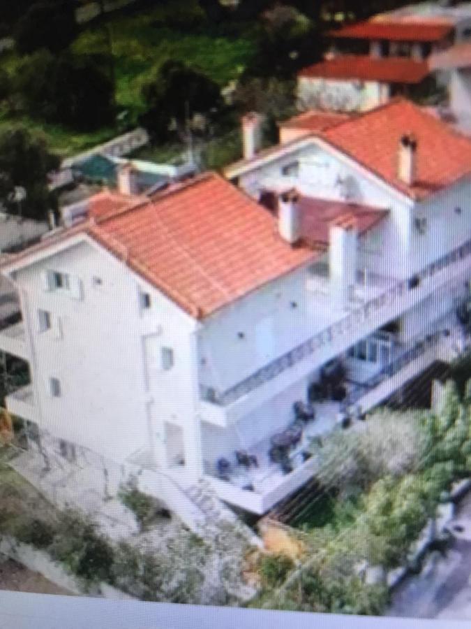 Beautiful Maisonette With A View To The Mountains And The Sea Agia Marina  Buitenkant foto